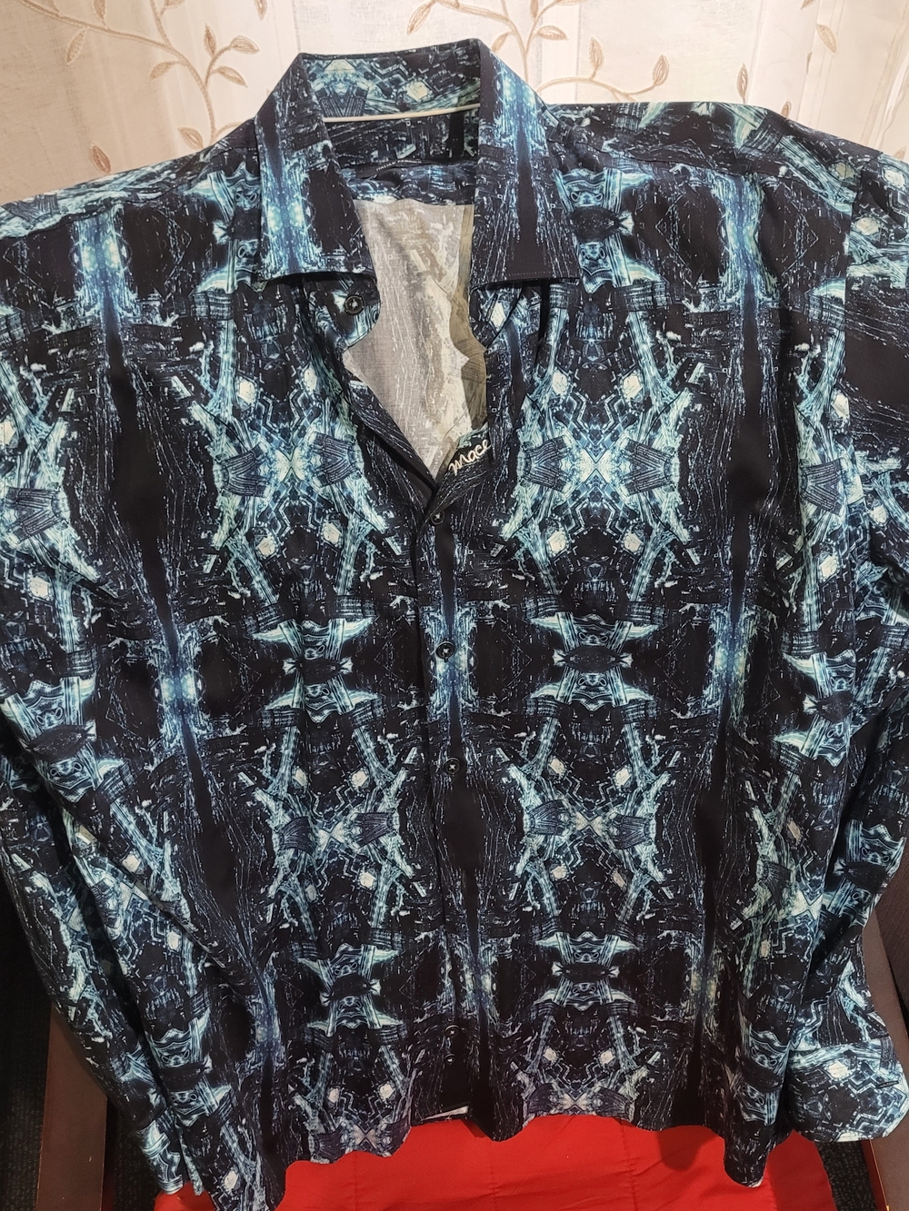 Men's Casual Button-Down Shirt - Navy Blue Pattern